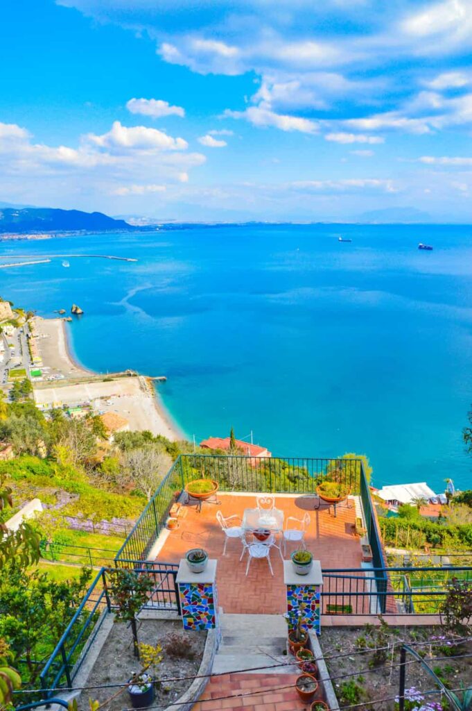 شواطئ ايطاليا -min