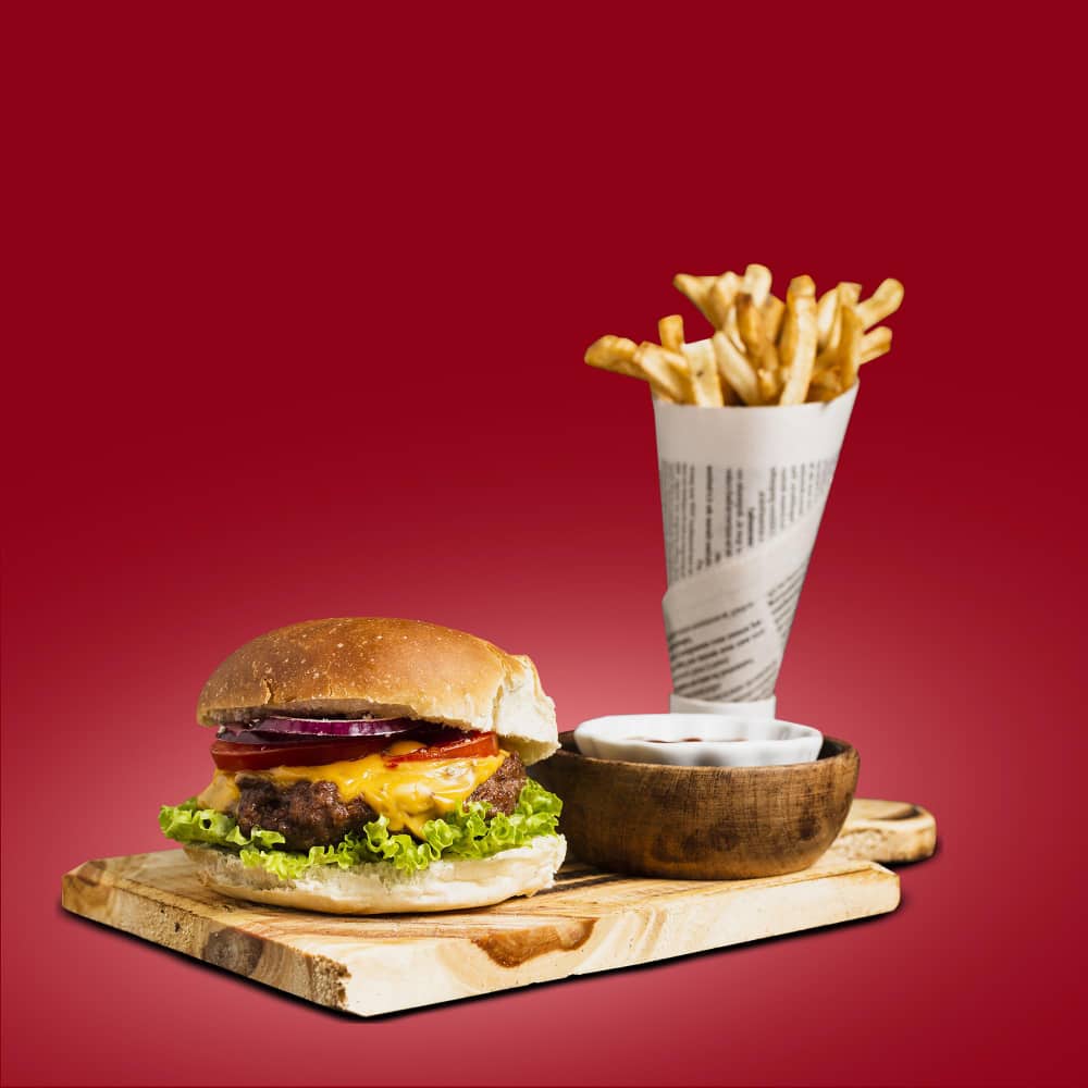 سندوتش برجر وبطاطس