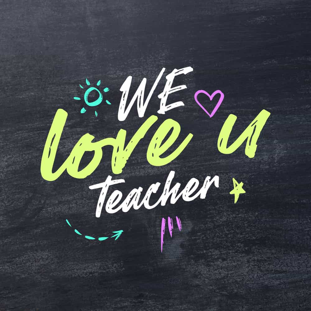 رسالة حب للمعلمة على السبورة
